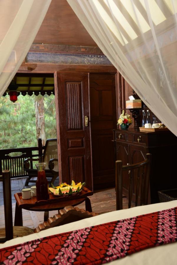 Cikareumbi The Lodge Maribaya מראה חיצוני תמונה