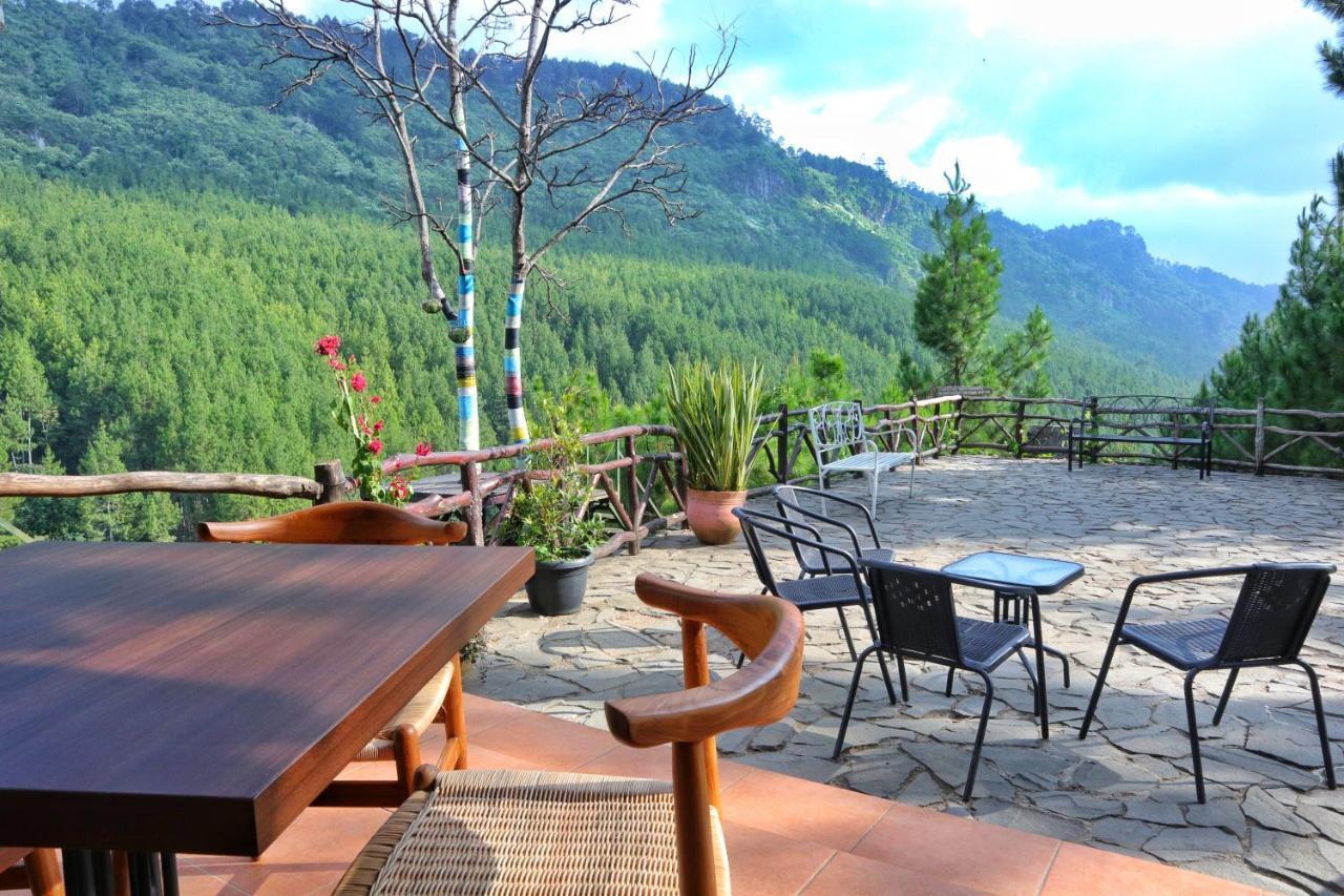 Cikareumbi The Lodge Maribaya מראה חיצוני תמונה