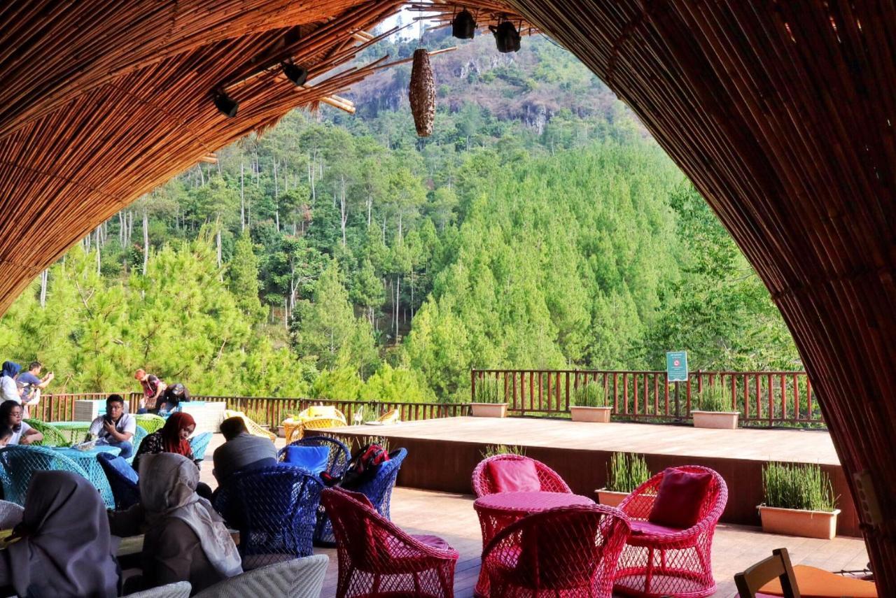 Cikareumbi The Lodge Maribaya מראה חיצוני תמונה