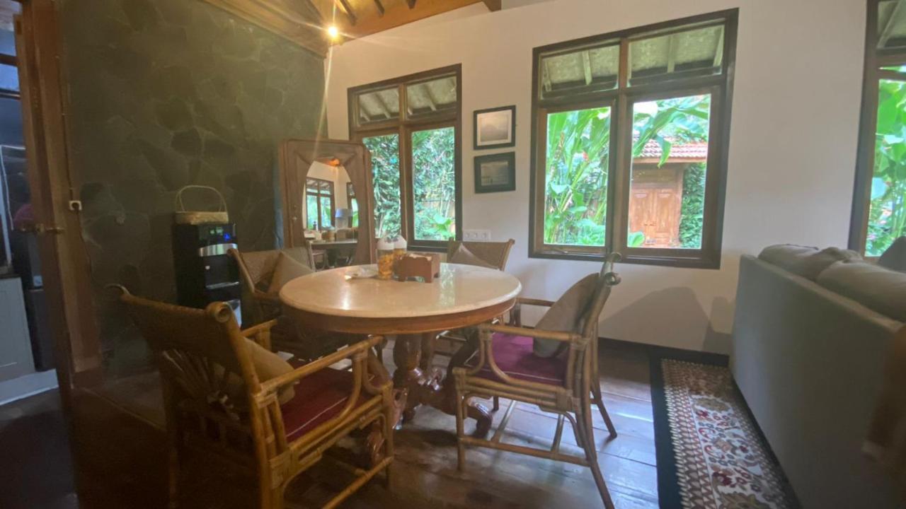 Cikareumbi The Lodge Maribaya מראה חיצוני תמונה