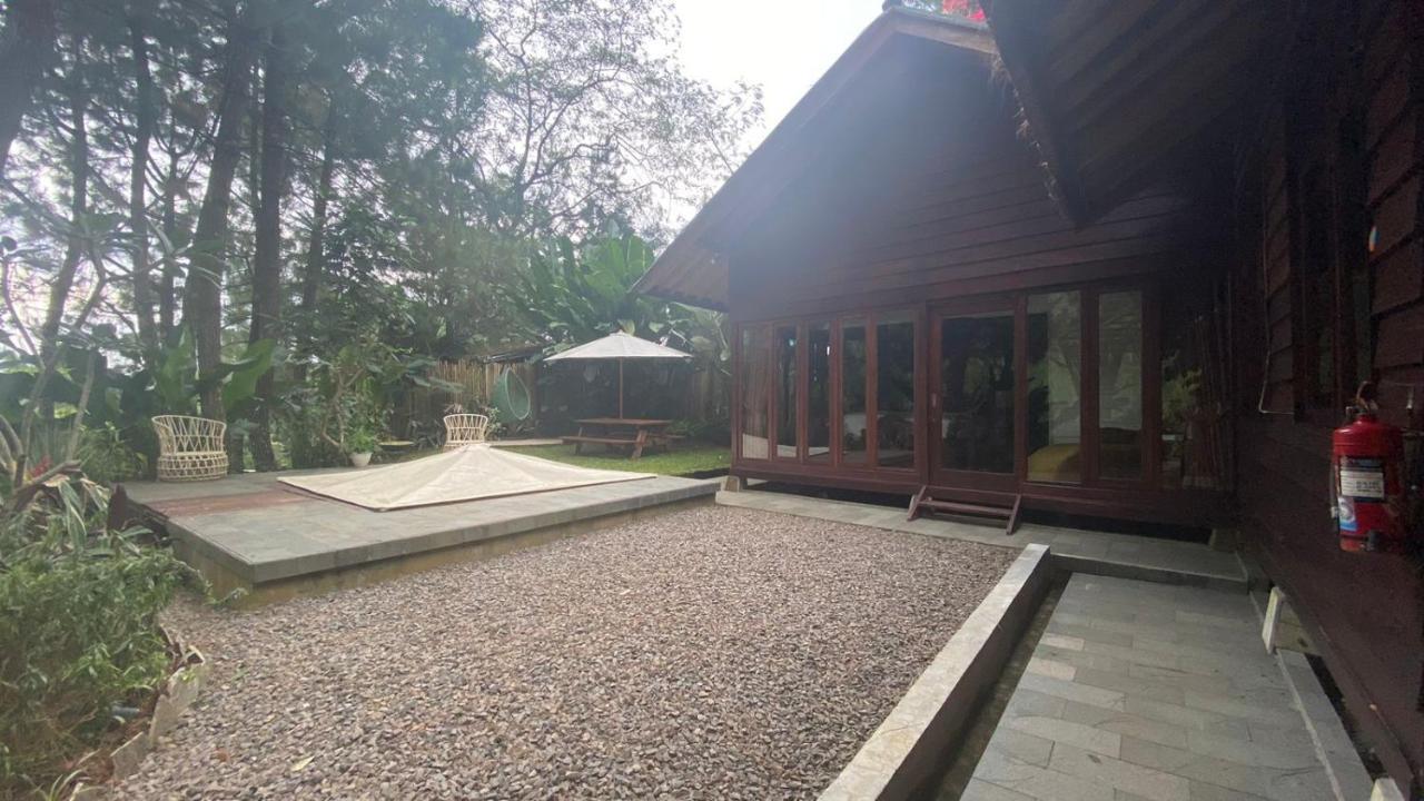 Cikareumbi The Lodge Maribaya מראה חיצוני תמונה