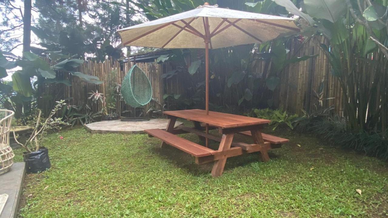 Cikareumbi The Lodge Maribaya מראה חיצוני תמונה