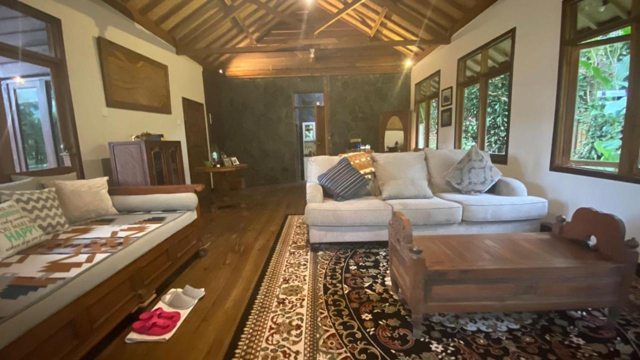 Cikareumbi The Lodge Maribaya מראה חיצוני תמונה