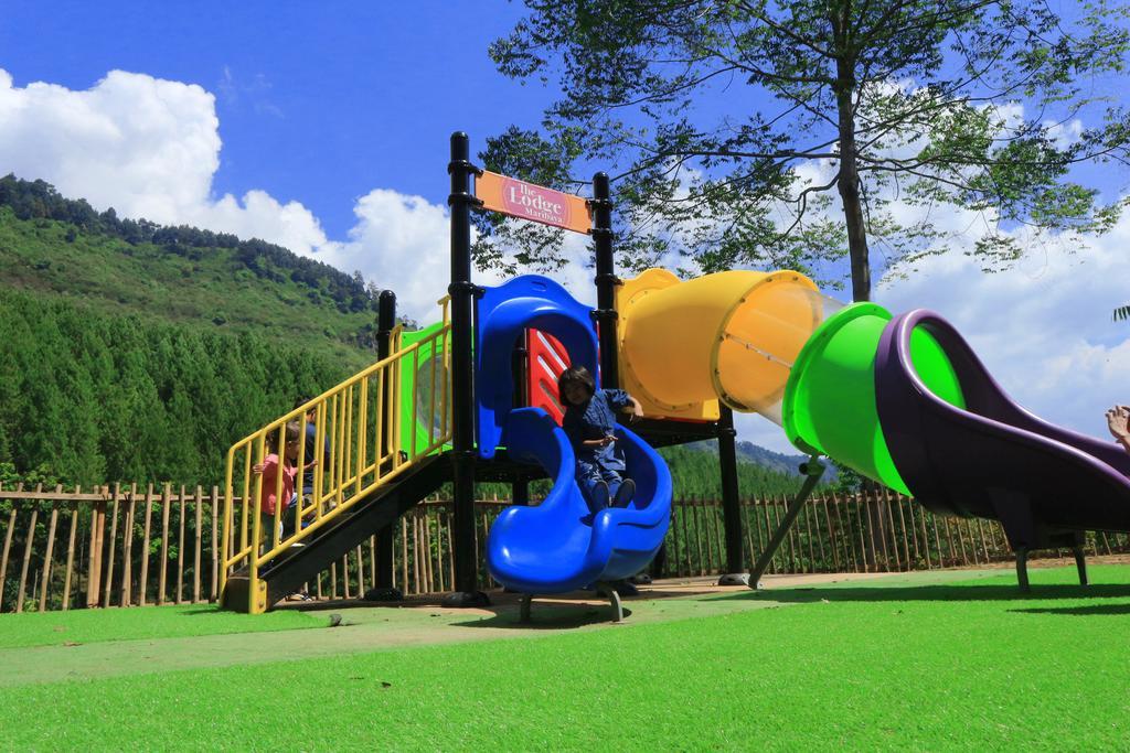 Cikareumbi The Lodge Maribaya מראה חיצוני תמונה